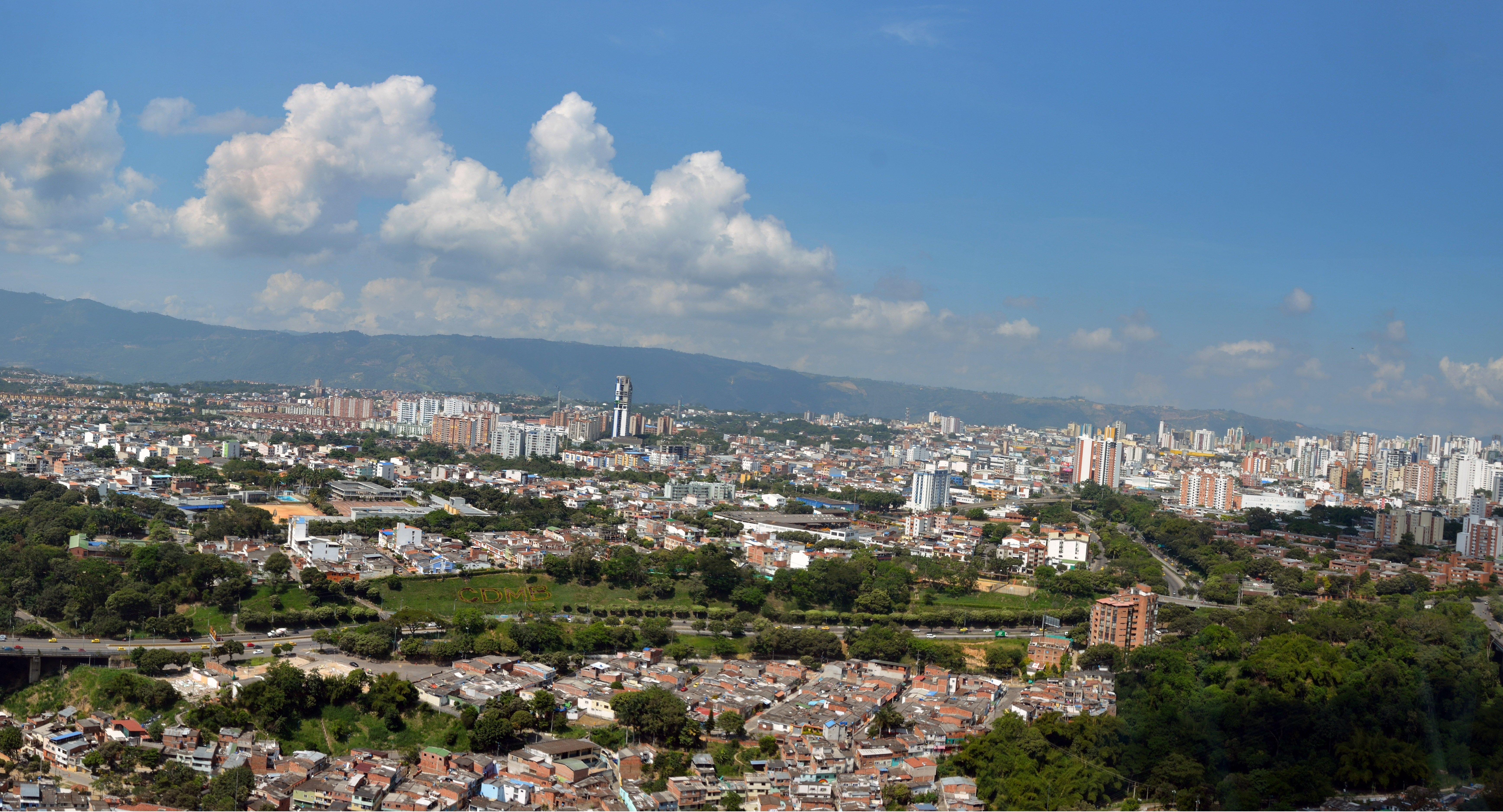 Holiday Inn Bucaramanga Cacique, An Ihg Hotel Exterior foto